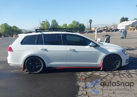 2016 Volkswagen Golf Sportwagen Tsi Limited Edition z USA, uszkodzony, nr VIN 3VWC17AU7GM518907